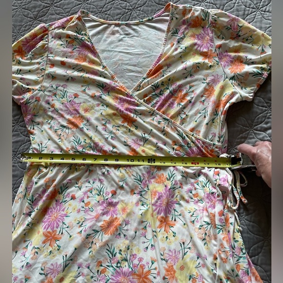 No Boundaries juniors’ floral dress - Picture 10 of 11